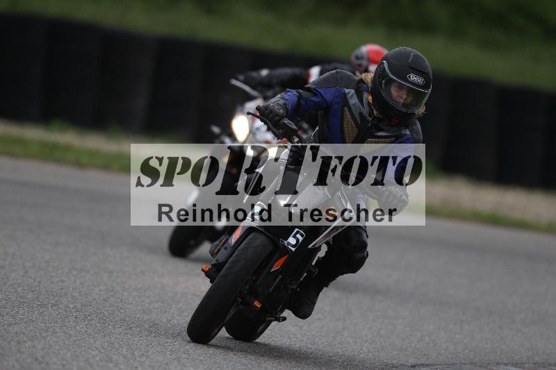 /Archiv-2025/10 23.04.2025 Cornu Master School ADR/gruen-vert/25-1